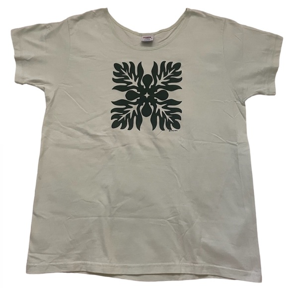 *SOLD* CRAZY SHIRTS 'ULU (breadfruit) QUILT PRINT T-SHIRT
size large - Picture 1 of 3